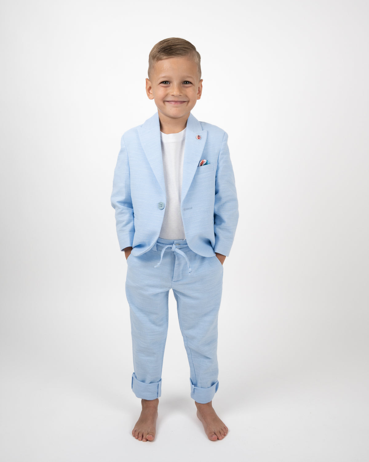 Boys' 3-piece suit 4017 — detail