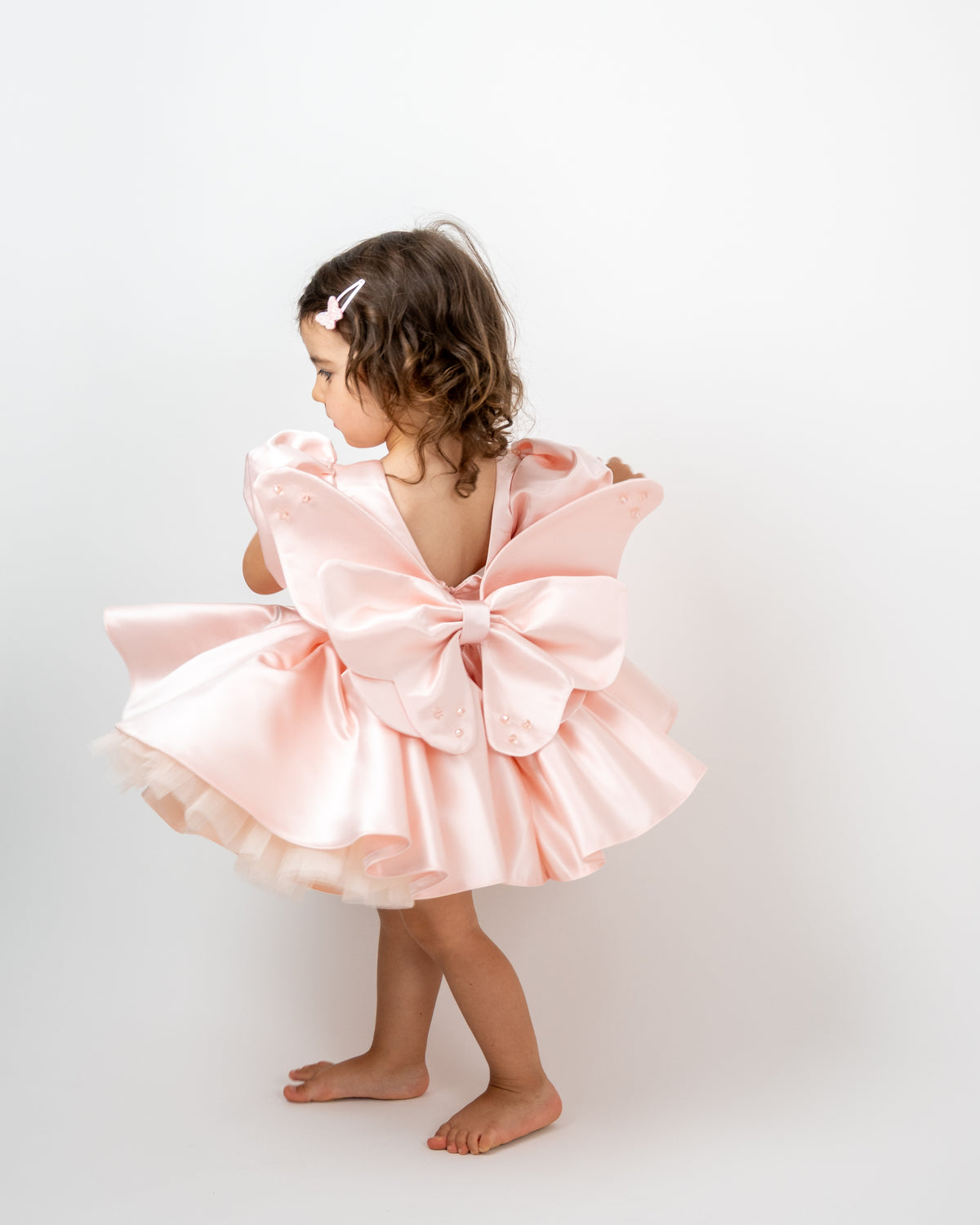 Exclusive Butterfly dress — pink detail