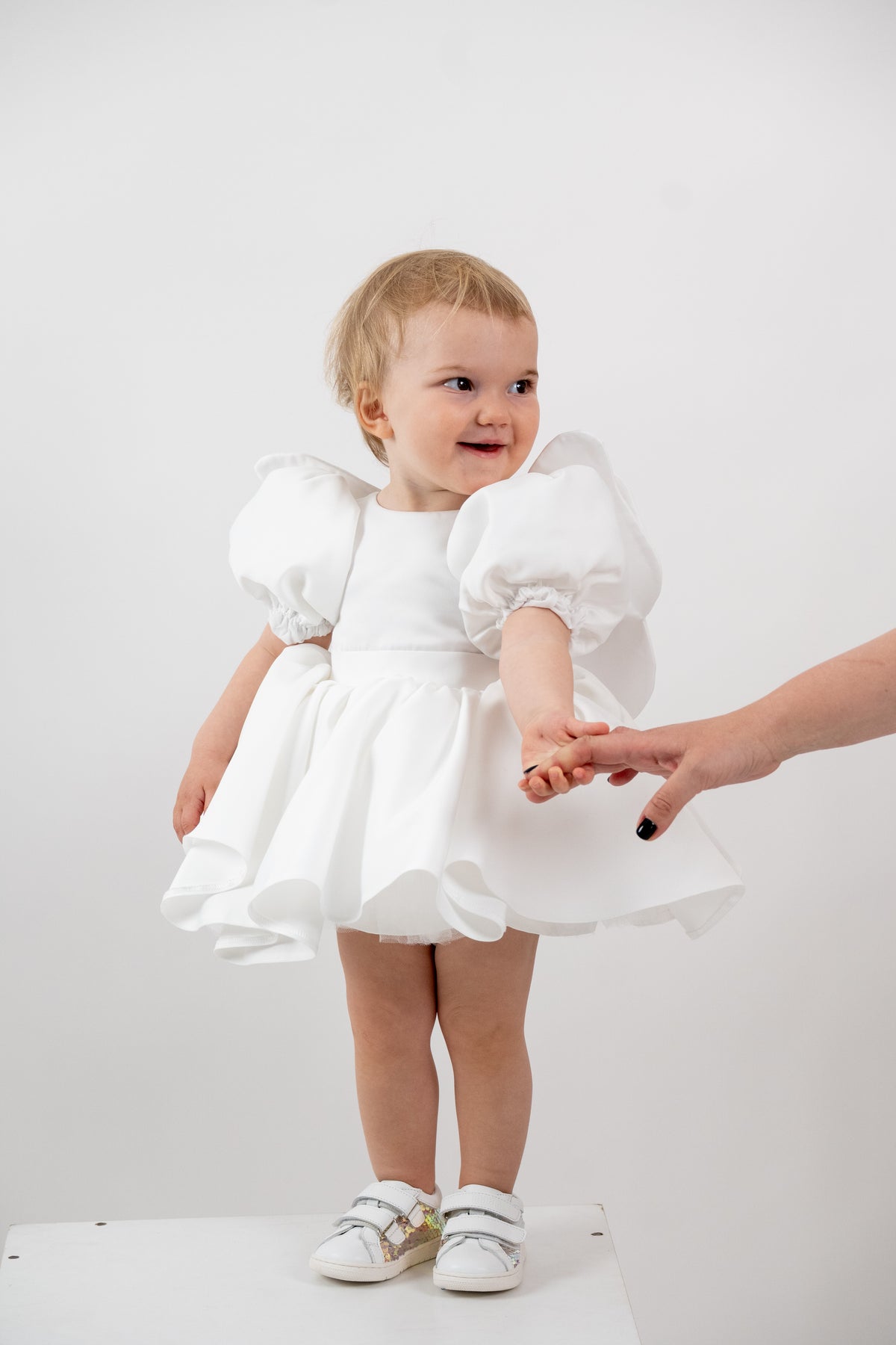 Exclusive Butterfly dress — white detail