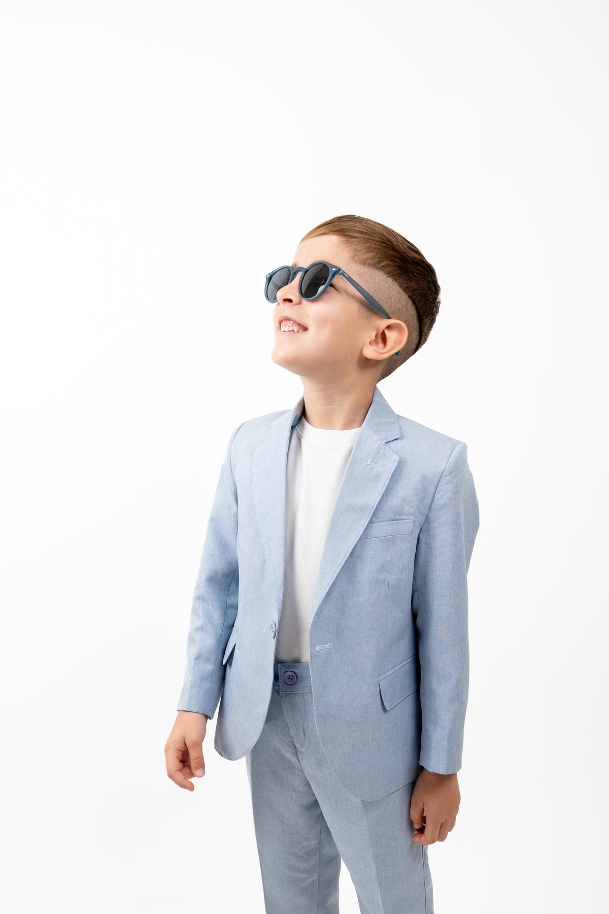 Boys' 2-piece formal suit 4006 — jacket and trousers, front view