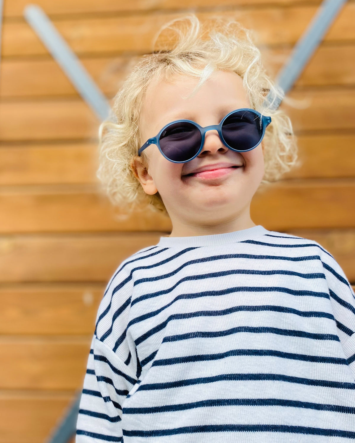 Will kids' sunglasses - Matte indigo